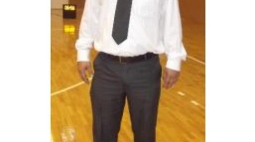 Potanın Efeleri Pivotunu Yetiştirmeye &Ccedil;alışıyor