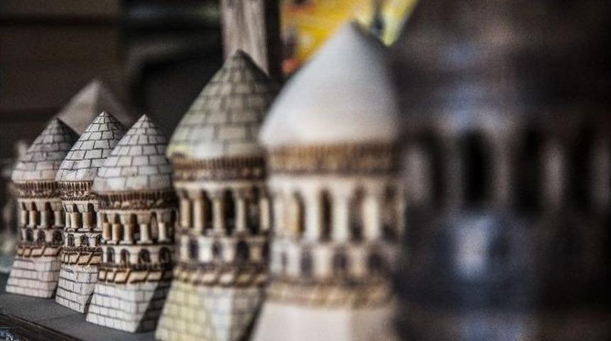 Ahlat&rsquo;ın Maket K&uuml;mbetleri Ankara&rsquo;da Tanıtılacak