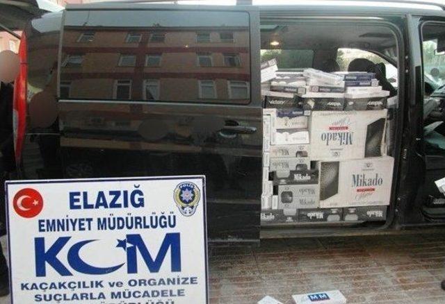 Elazığ’da Minibüs Dolusu Kaçak Sigara Ele Geçirildi