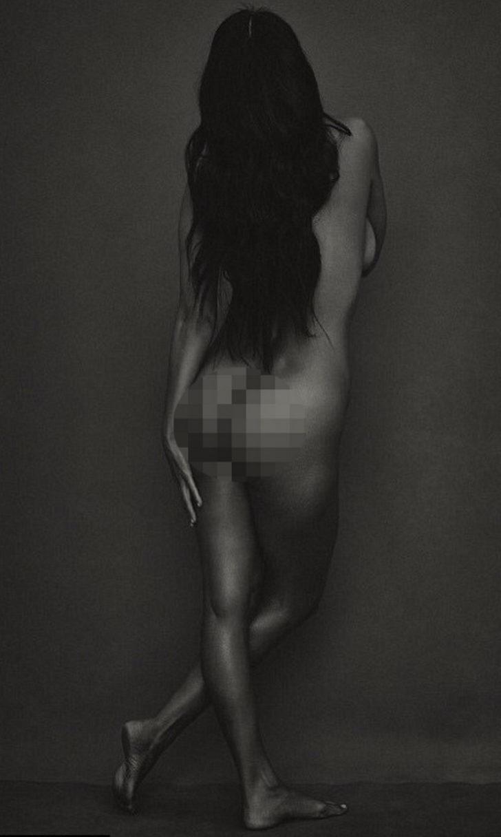 Kourtney kardashian leaked pics