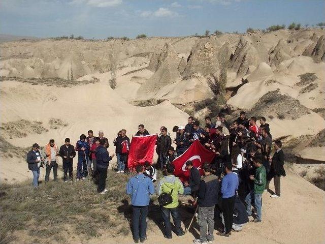 Türk Ocağı Tarafından “ata’ya Saygı Yürüyüşü” Gerçekleştirildi