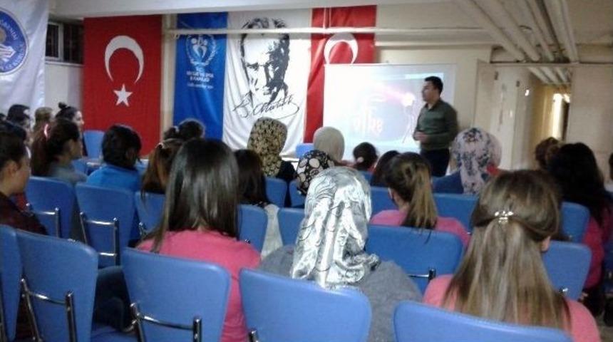 &Ouml;ğrencilere &rsquo;stres, Kaygı Ve &Ouml;fke Y&ouml;netimi&rsquo; Semineri