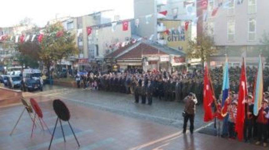 Gazi Mustafa Kemal Atat&uuml;rk, Malkara&rsquo;da Saygıyla Anıldı