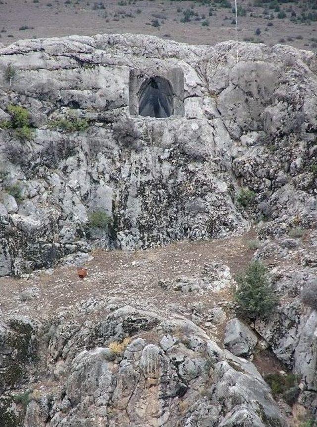 Çekerek Belediyesi Mesire Alanında Düzenleme Çalışması Başlattı