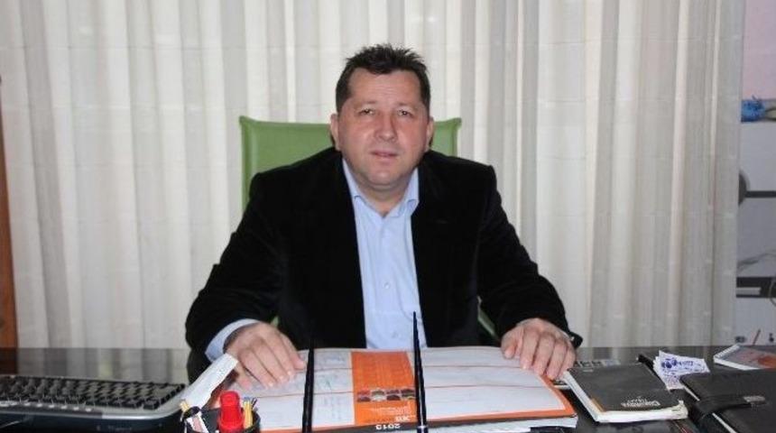 Yal&ccedil;ın, İl&ccedil;e Başkanlığına Aday Olduğunu A&ccedil;ıkladı