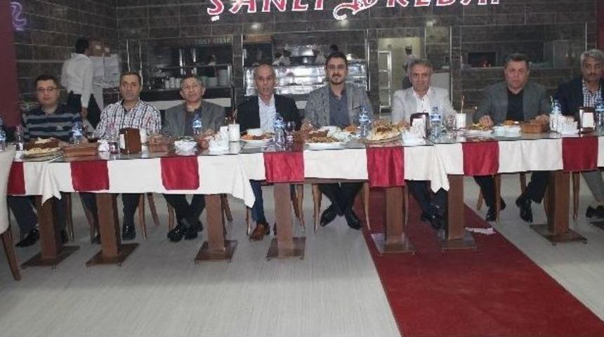 Aydın&rsquo;da Yaşayan Malatyalılar Yemekte Buluştu