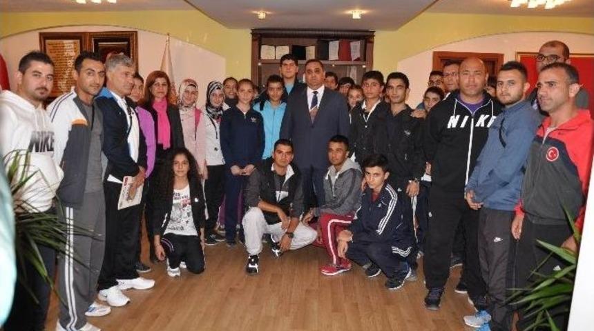 Tarsus Belediyespor, Milli Takım Se&ccedil;melerine Gidiyor