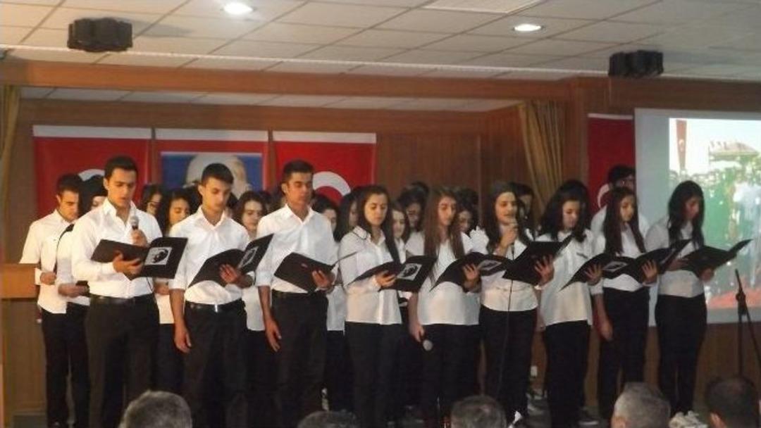 Atat&uuml;rk, &Ouml;l&uuml;m&uuml;n&uuml;n 76&rsquo;ncı Yıl D&ouml;n&uuml;m&uuml;nde Boz&uuml;y&uuml;k&rsquo;te De Anıldı