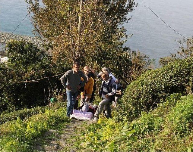 Rizeli Yaşlı Ve Yatalak Hastanın Yol Çilesi