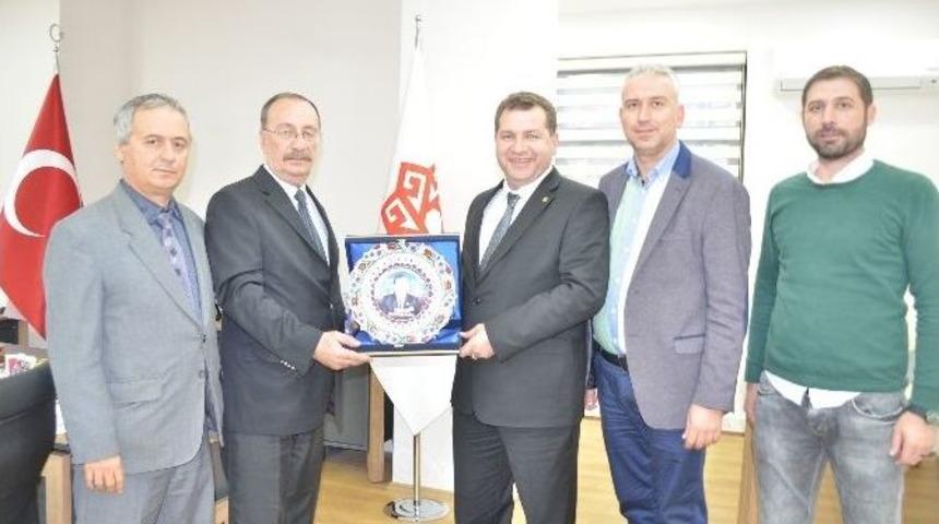 Başkan Yılmaz&rsquo;a Ziyaret&ccedil;i Akını