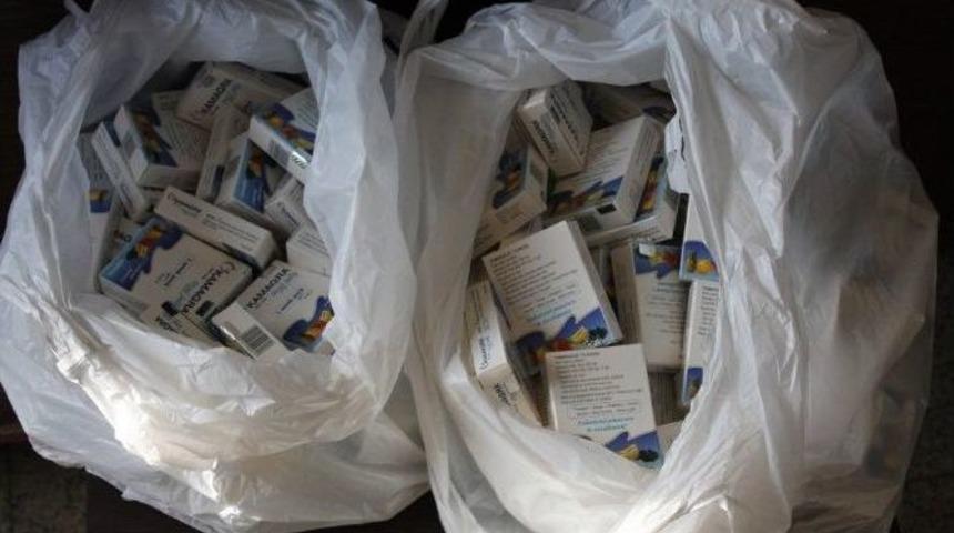 Polisten G&uuml;mr&uuml;k Ka&ccedil;ağı Eşya Operasyonu