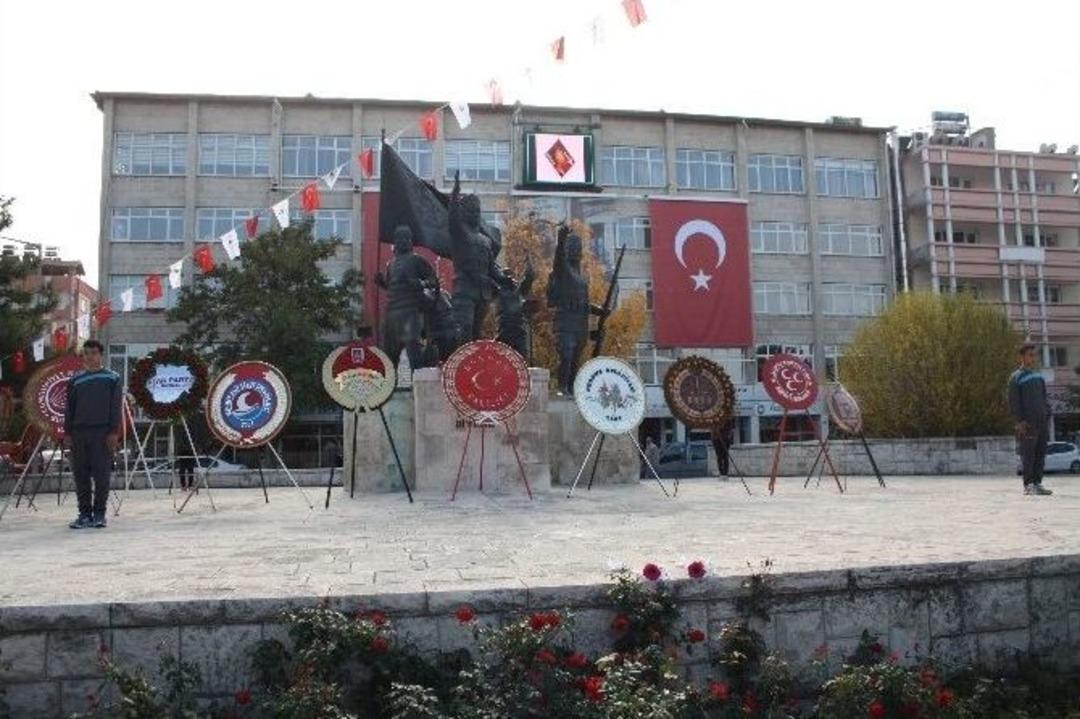 &Uuml;&ccedil; &Ouml;ğrenci Heyecandan Baygınlık Ge&ccedil;irdi