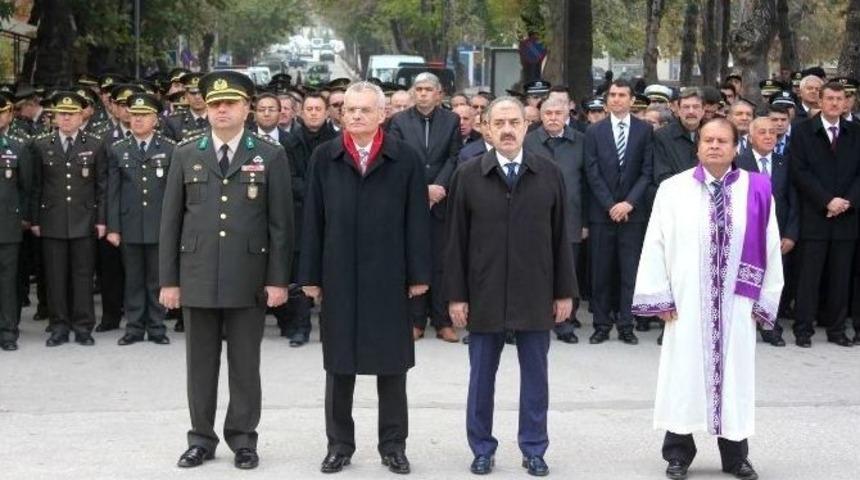 &Ccedil;ankırı&rsquo;da 10 Kasım T&ouml;renleri