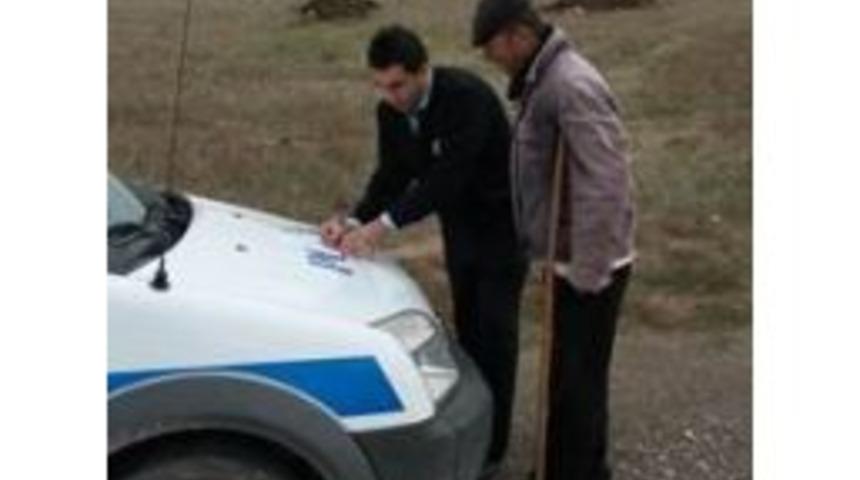 Polisten Vatandaşlara Kapıda Hizmet