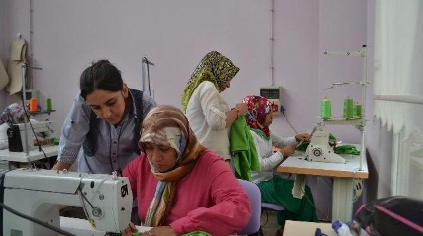 Diyarbakır&rsquo;da 30 Dalda Kurs Kayıtları Başladı