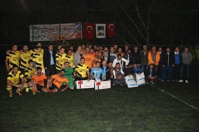 Bayındır’da Cumhuriyet Kupası Sahibini Buldu