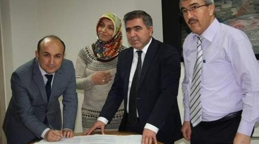 Tıp Fak&uuml;ltesi İ&ccedil;in Tarihi Devir Teslim