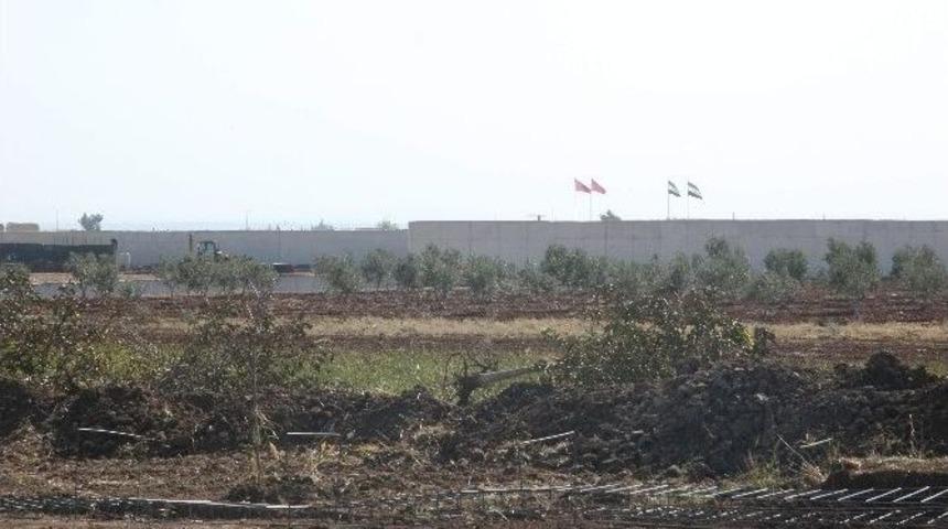 Kilis&rsquo;e Suriyeliler İ&ccedil;in Ek Konteyner Kent Kuruluyor