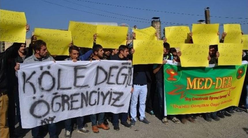 &Ouml;ğrencilerden Ulaşım Eylemi