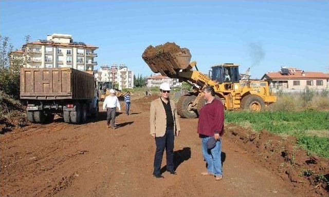 Döşemealtı’nda Rekor Düzeyde Yeni Yol Açıldı