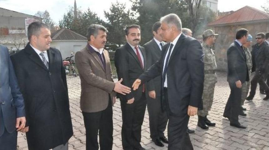 Vali Tekinarslan Patnos&rsquo;ta İncelemelerde Bulundu