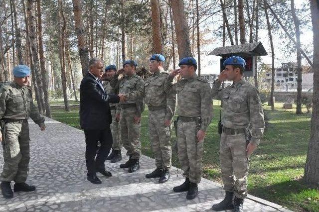 Vali Tekinarslan Patnos’ta İncelemelerde Bulundu