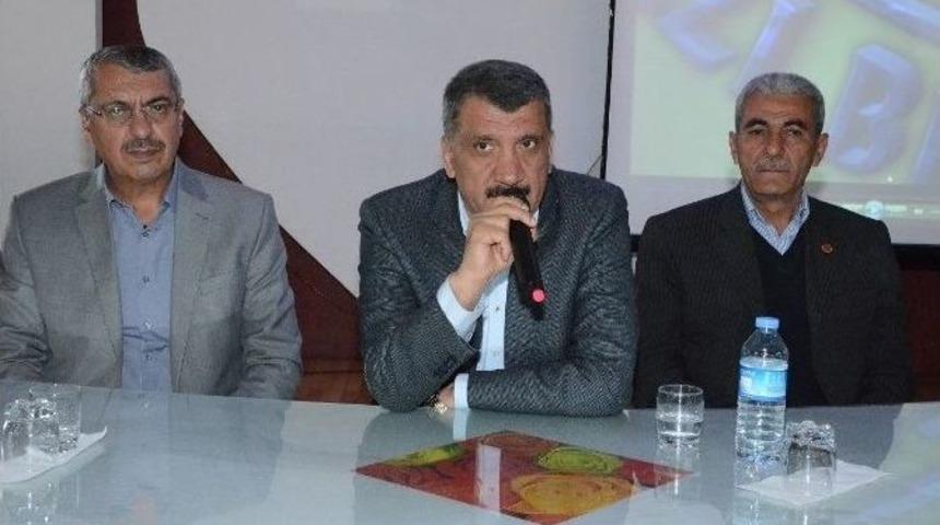 G&uuml;rkan, Toptancılar Sitesi Esnafı İle Biraraya Geldi