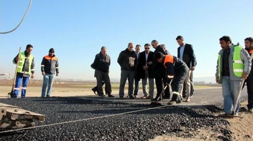 Sivas Belediye Başkanı Aydın, Belediyenin Devam Eden &Ccedil;alışmalarını İnceledi