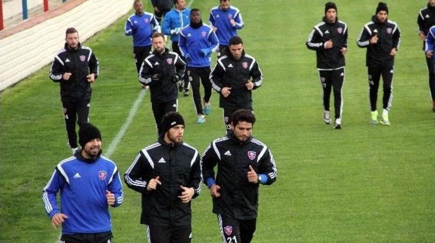 Kardemir Karab&uuml;kspor&rsquo;da Gen&ccedil;lerbirliği Ma&ccedil;ı Hazırlıkları Başladı