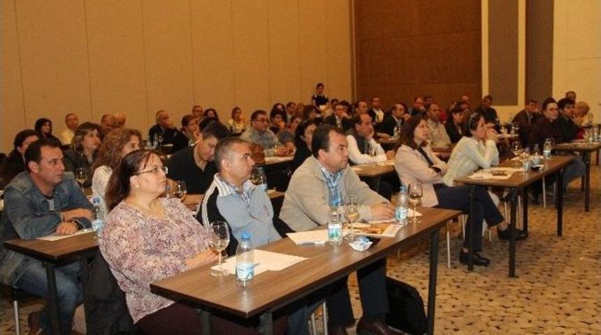 Aile Hekimlerine &Ouml;zel Onkoloji Toplantısı