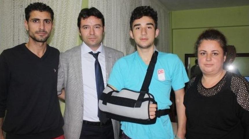 Kağıtsporlu Mert Sağlığına Kavuşuyor