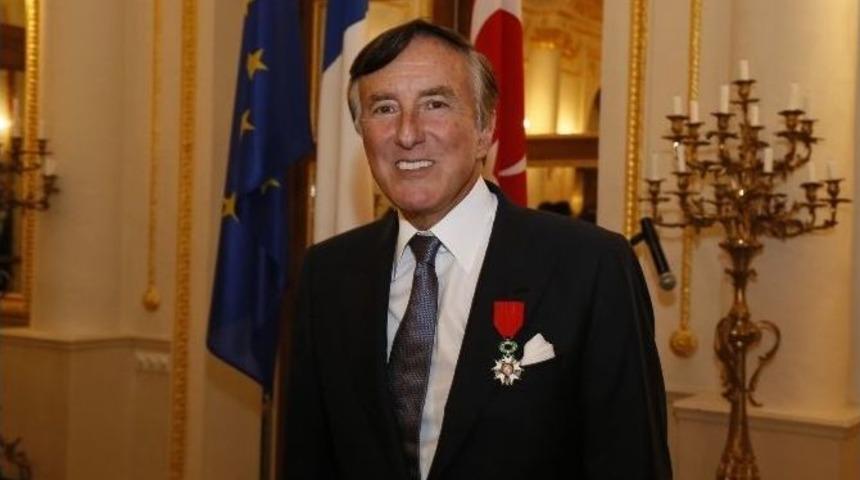 B&uuml;lent Eczacıbaşı&rsquo;na Fransa&rsquo;nın En Prestijli Nişanı