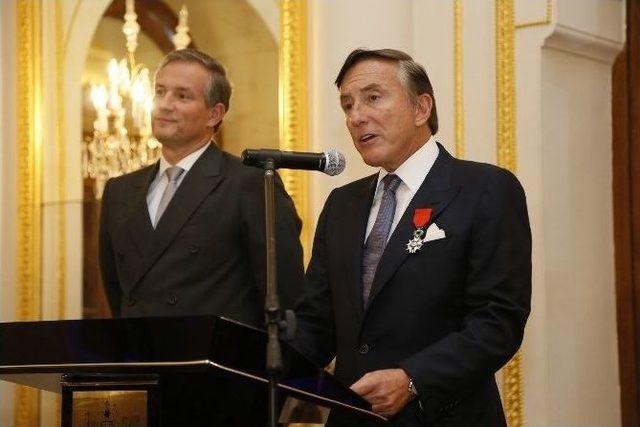 B&uuml;lent Eczacıbaşı&rsquo;na Fransa&rsquo;nın En Prestijli Nişanı 1