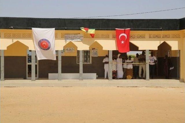 Senegal Mbolo Birane Sağlık Ocağı Hizmete A&ccedil;ıldı 2