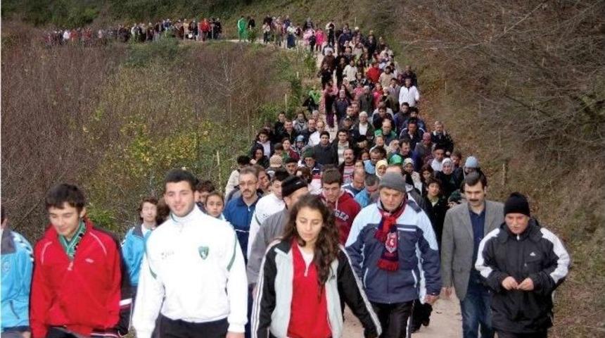 Y&uuml;r&uuml;y&uuml;ş Ve Bisiklet Yolları Kocaeli&rsquo;yi Sarıyor