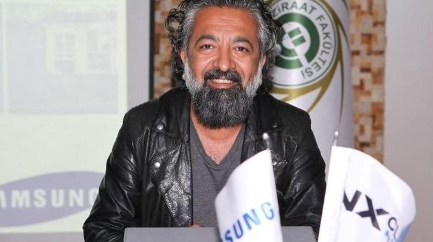 &Ccedil;&uuml;&rsquo;de Mustafa Seven İle Sokak Fotoğraf&ccedil;ılığı