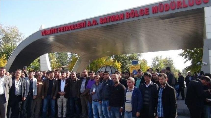 200 M&uuml;teahhit Elemanı İşten &Ccedil;ıkarılmamaları İ&ccedil;in Y&uuml;r&uuml;d&uuml;