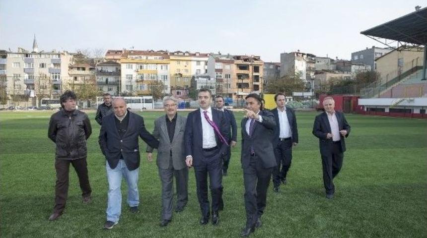 Gaziosmanpaşa Stadı Yakında Hizmete Girecek