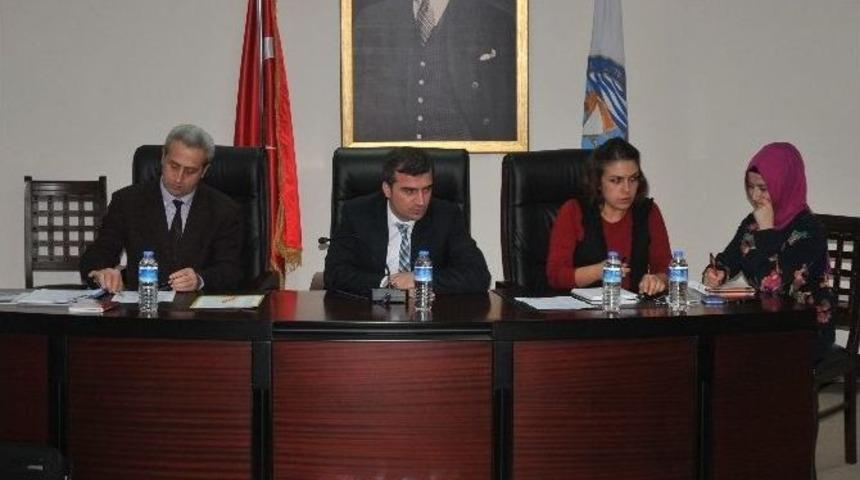 Ak&ccedil;akoca Belediye Meclisinin Kasım Ayı Son Toplantısı Yapıldı