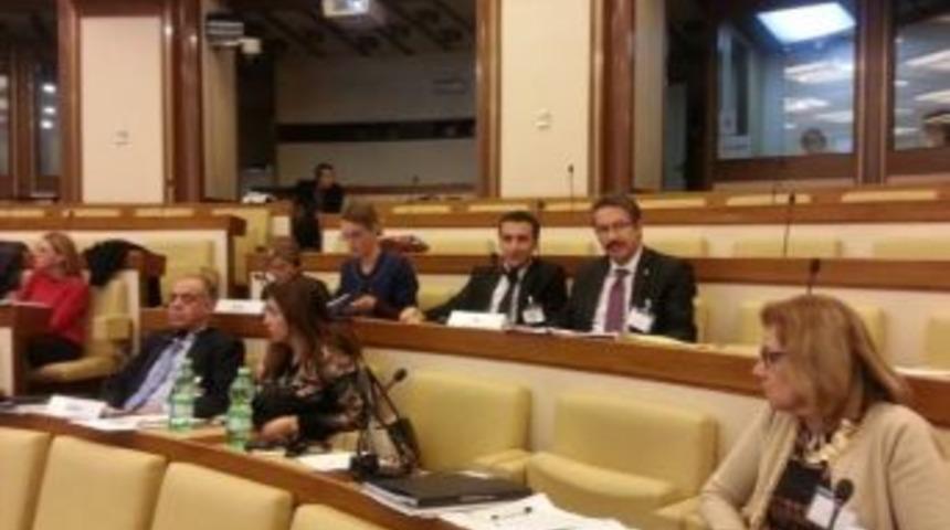 Ak Parti&rsquo;li &Uuml;nal, Akdeniz-pa Toplantısına Katıldı