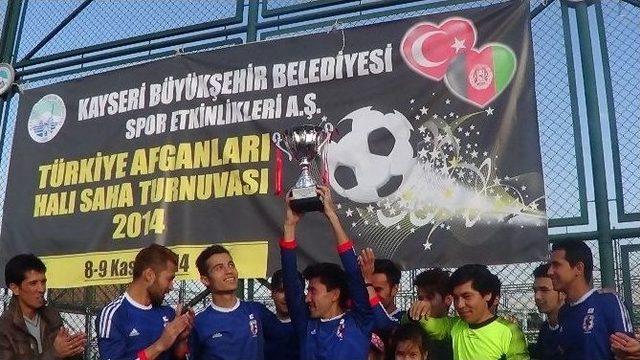 Afgan Mülteciler Futbol Turnuvasında Biraraya Geldi