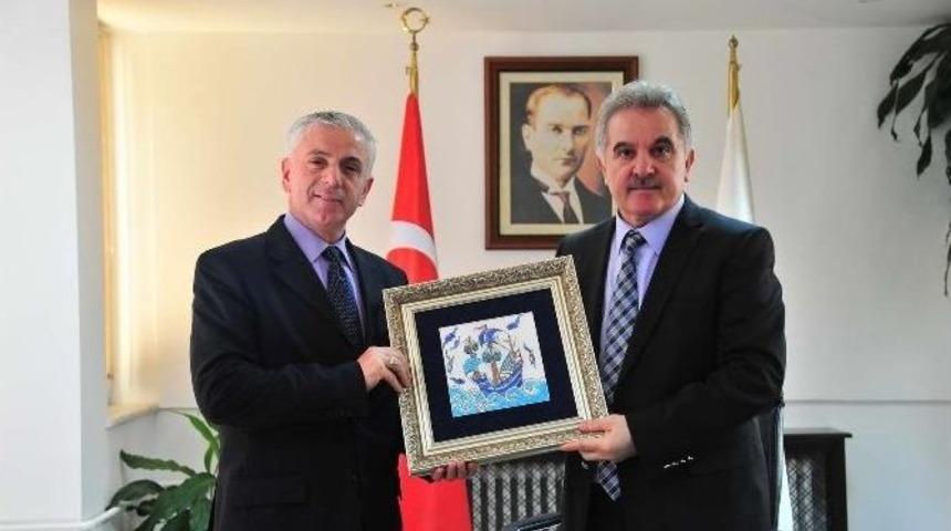 Makedonya Uluslararası Vizyon &Uuml;niversitesi&rsquo;nden Sa&uuml;&rsquo;ye Ziyaret