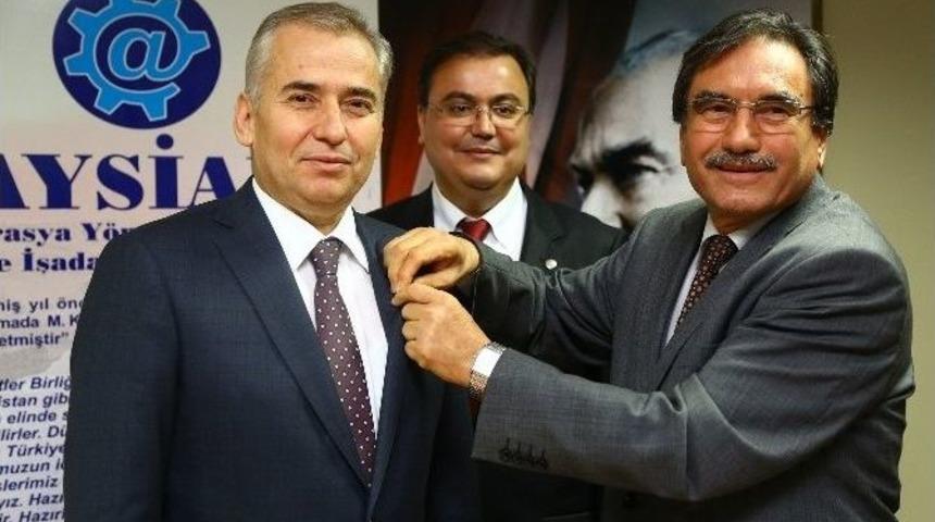 Başkan Zolan İşadamlarıyla Bir Araya Geldi