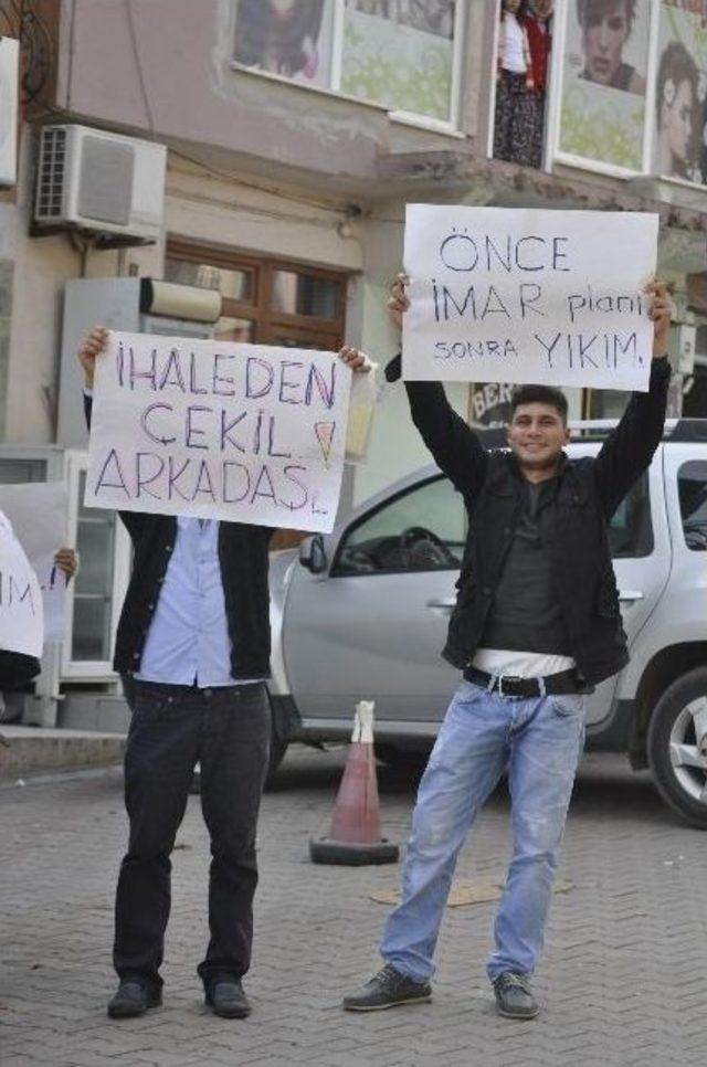 Ayvacık Sahillerinde Yıkım Protestosu