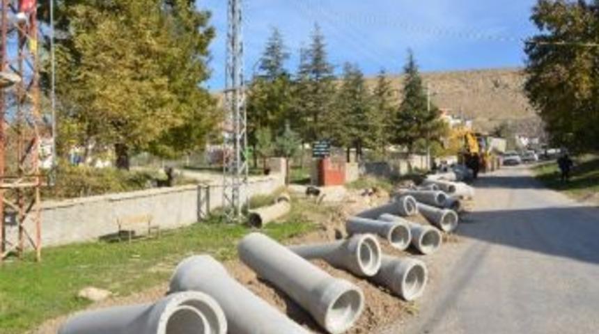 Ereğli&rsquo;de Sel Sularına Karşı B&uuml;z D&ouml;şeniyor