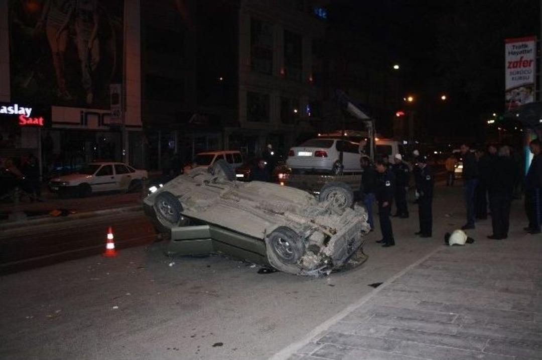 Erzincan&rsquo;da Trafik Kazası: 5 Yaralı
