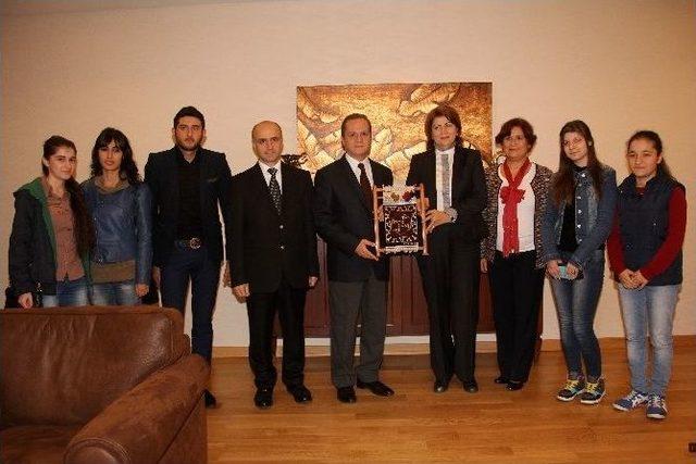 Azerbaycan B&uuml;y&uuml;kel&ccedil;iliği&rsquo;nden Od&uuml;&rsquo;ye Ziyaret 1