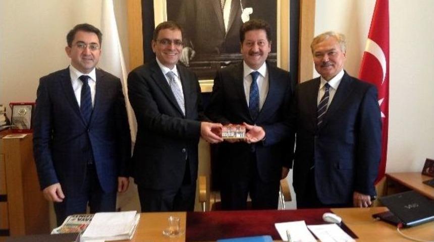 Kinay&rsquo;dan Halkbank&rsquo;a &rsquo;tarih&rsquo; Teşekk&uuml;r&uuml;