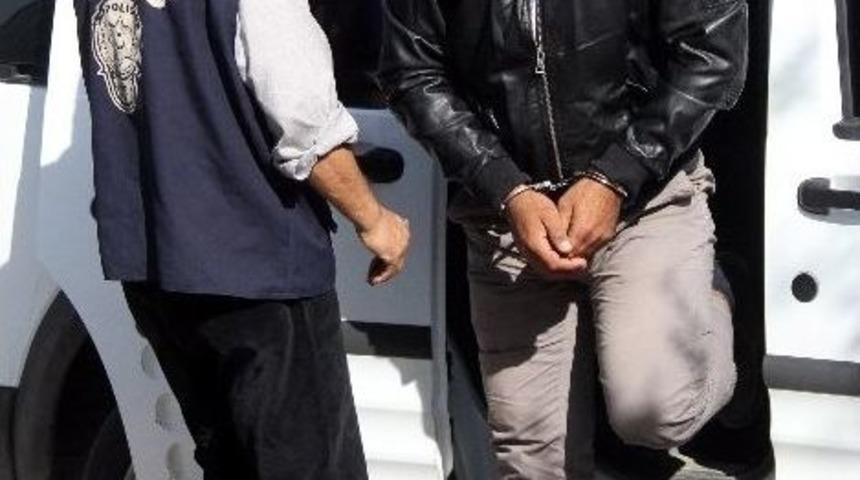 Kırmızı Işıkta Taciz G&ouml;zaltısı