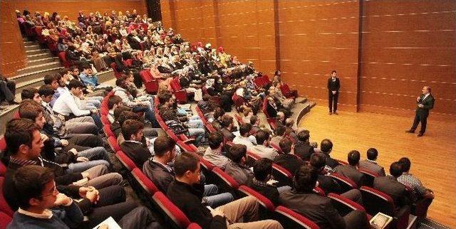 Hazırlık Sınıfında Başarılı Olan &Ouml;ğrenciler &Ouml;d&uuml;llerini Aldı 1